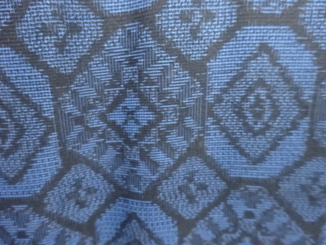 JAPANESE KIMONO / ANTIQUE ENSEMBLE KIMONO / SILK / DORO OSHIMA TSUMUGI / WOVEN RHOMBUS